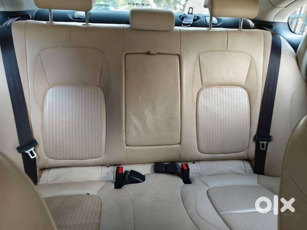 Jaguar Xf 2017 Diesel 75000 Km Driven