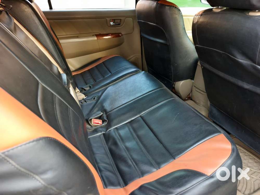 Toyota Fortuner, 2011, Diesel