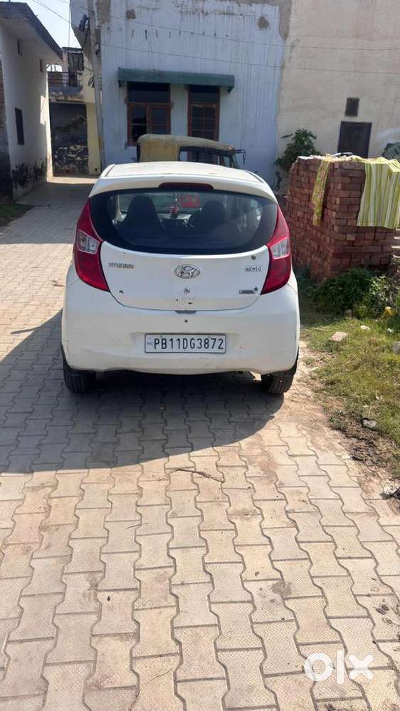 Hyundai Eon 2016 Petrol Well Maintained
