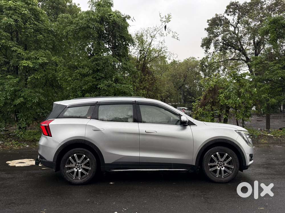 Mahindra Xuv700 2.2 Ax 7 Diesel At Luxury Pack Str Awd, 2022, Diesel
