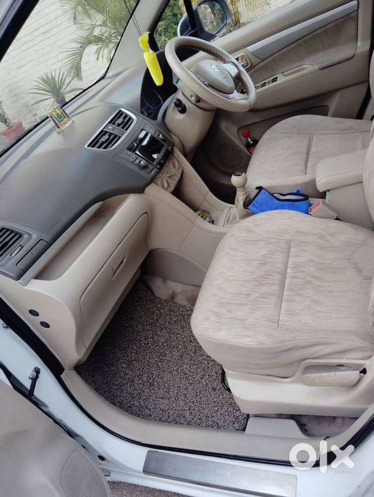 Maruti Suzuki Ertiga 2012-2015 Zdi, 2014, Diesel