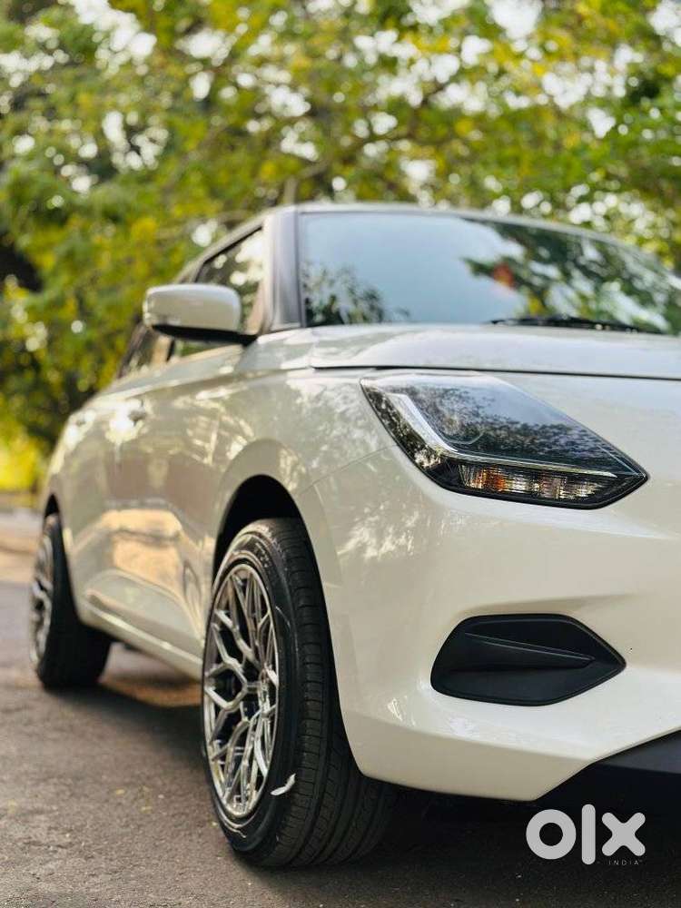Maruti Suzuki Swift Vxi Optional, 2025, Petrol