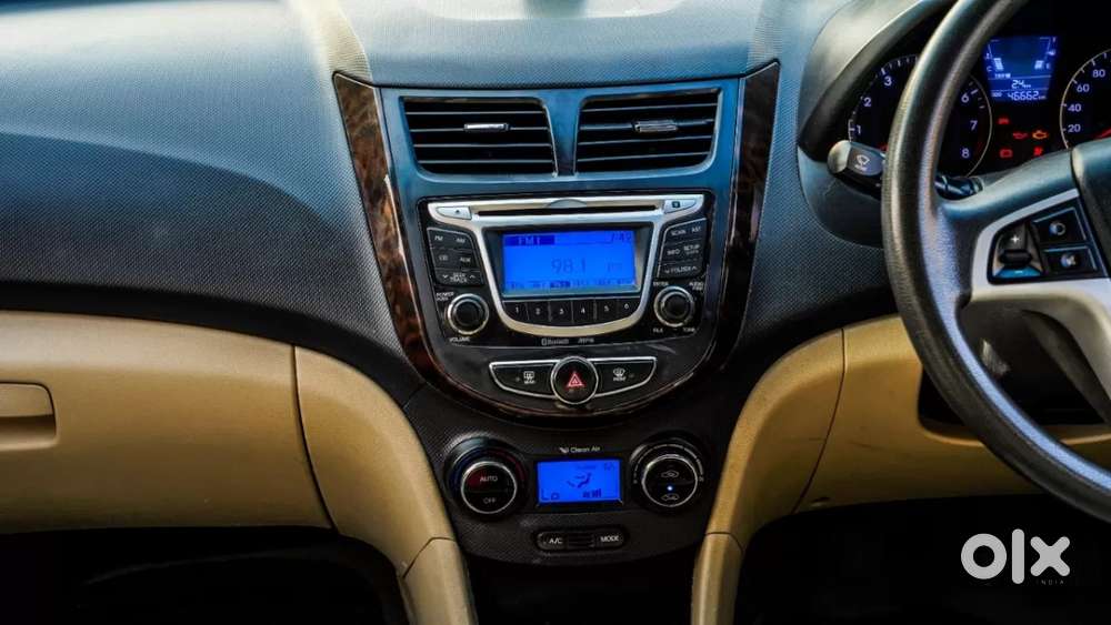 Hyundai Verna 1.6 Ex Vtvt, 2012, Petrol