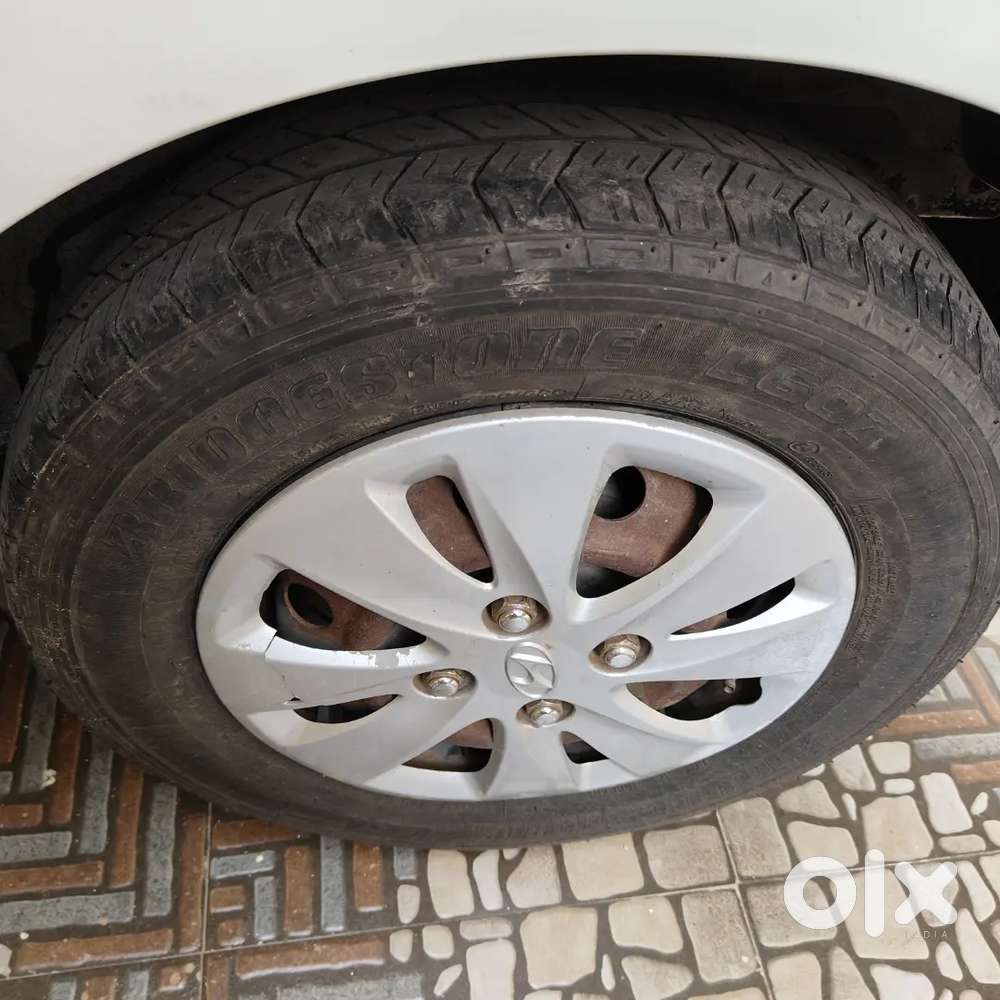 Hyundai I10 Sportz 2011