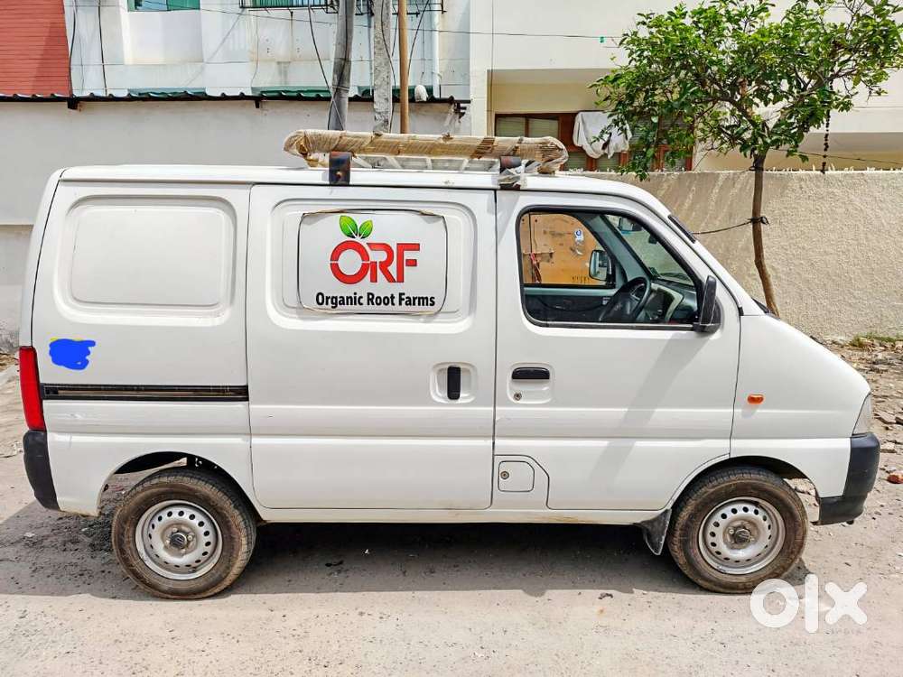 Like-new Eeco Cargo 2025 (cng/ac)  Secure With Central Locking