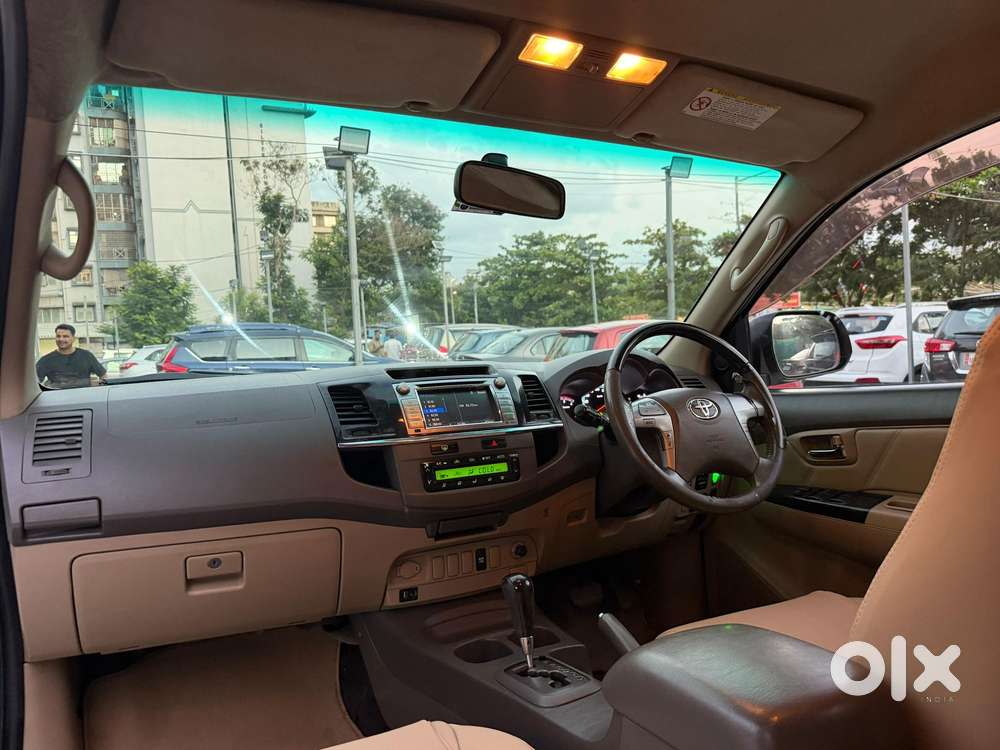 Toyota Fortuner 3.0 4x2 Automatic, 2013, Diesel