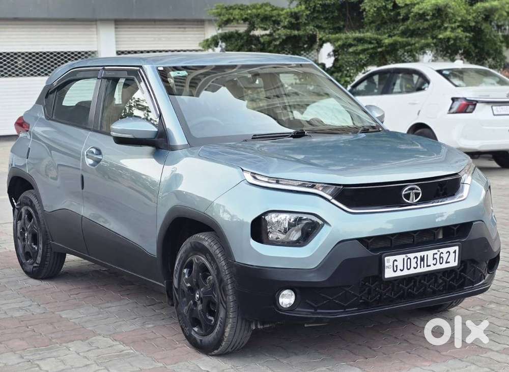 Tata Punch Accomplished Mt Sunroof, 2022, Petrol