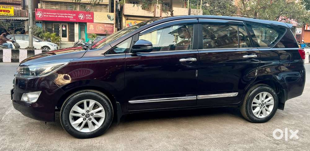Toyota Innova Crysta 2017 Diesel 120000 Km Driven