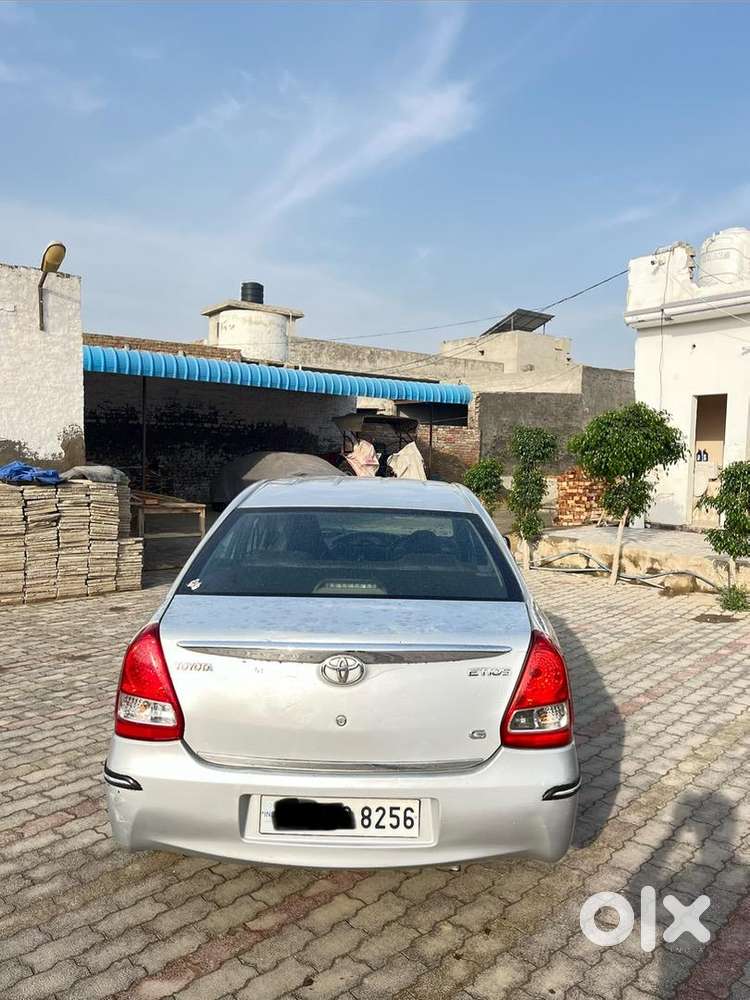 Toyota Etios 2012 Petrol Well Maintained