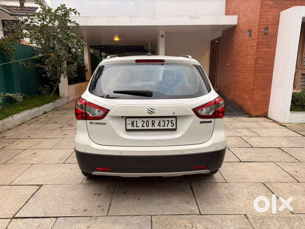Maruti Suzuki S Cross Petrol Well Maintained