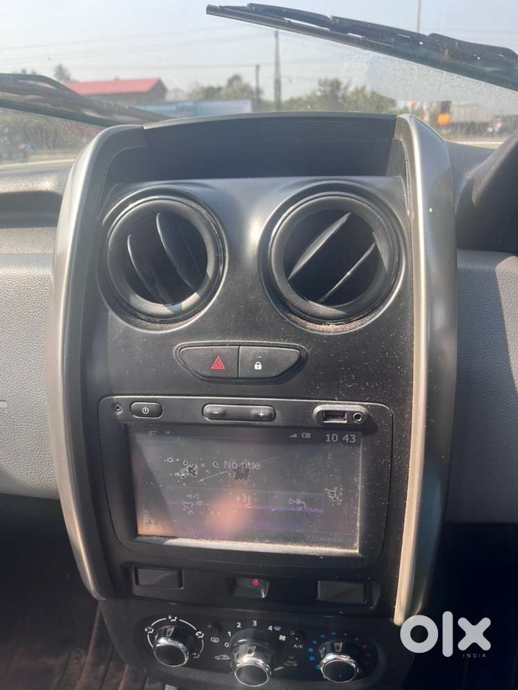 Renault Duster 2017 Diesel 82500 Km Driven