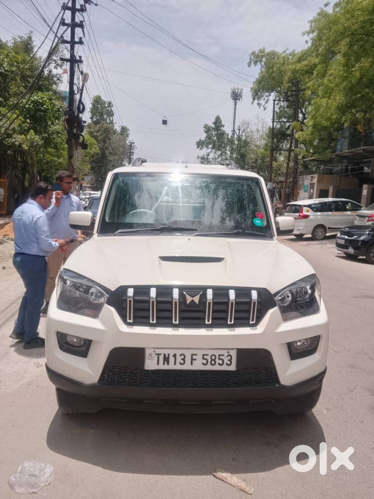 Mahindra Scorpio Classic 2016 Diesel 250000 Km Driven