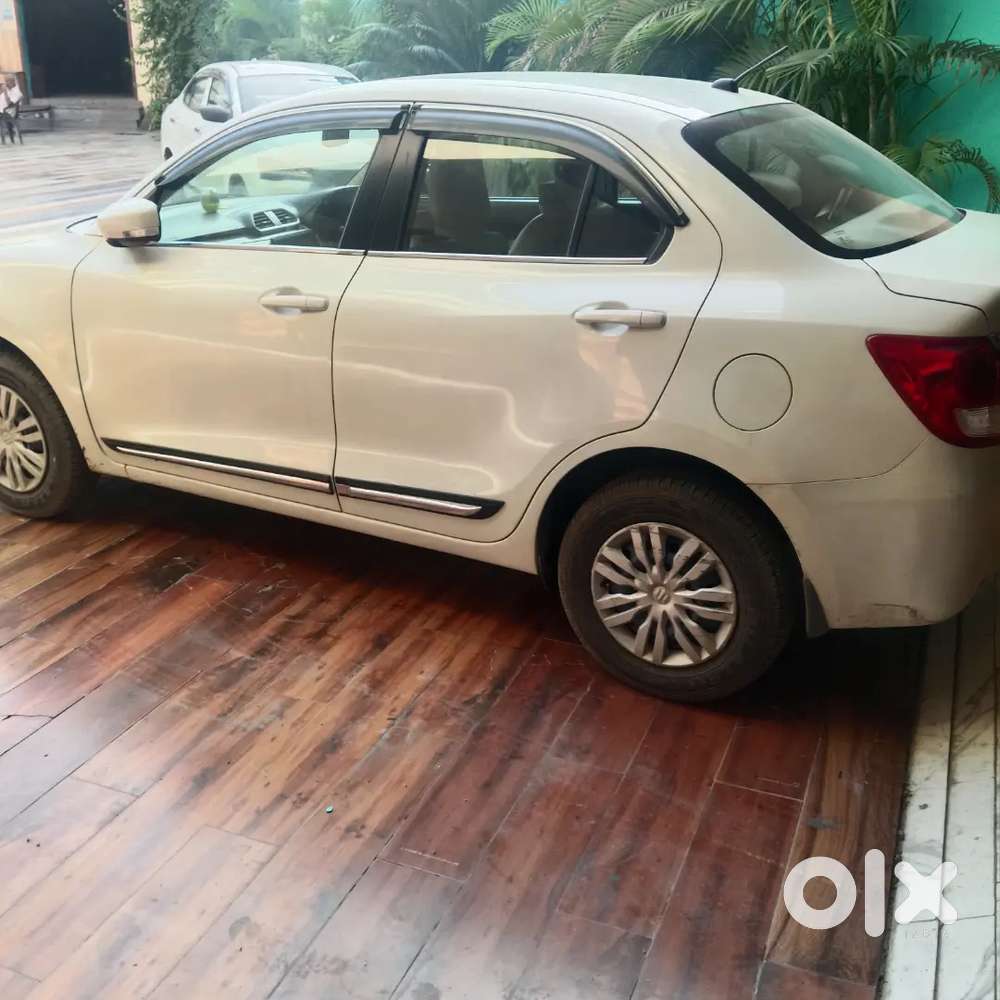 Maruti Suzuki Dzire 2022 Petrol 71000 Km Driven