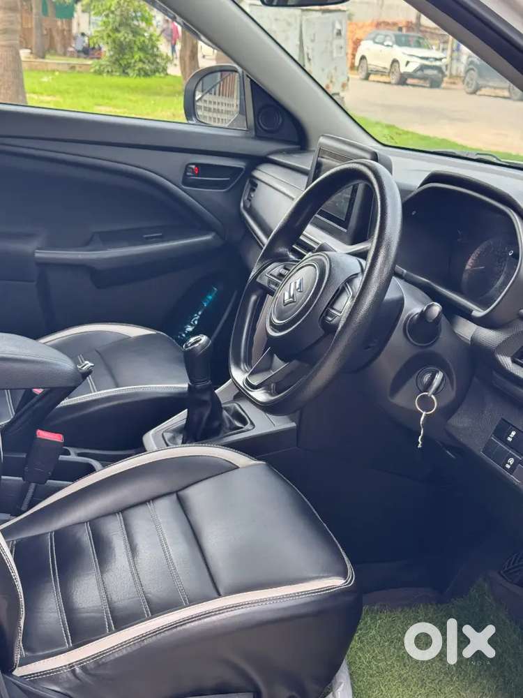 Maruti Suzuki Brezza 2023 Hybrid Manual