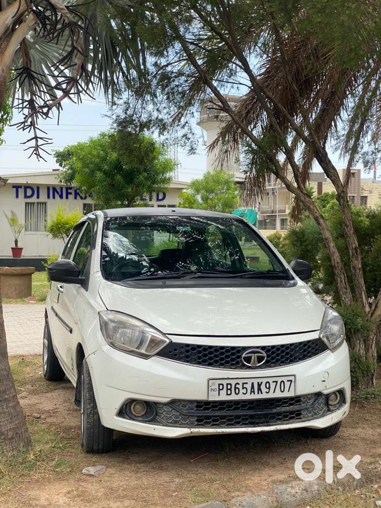 Tata Tiago Petrol 2017