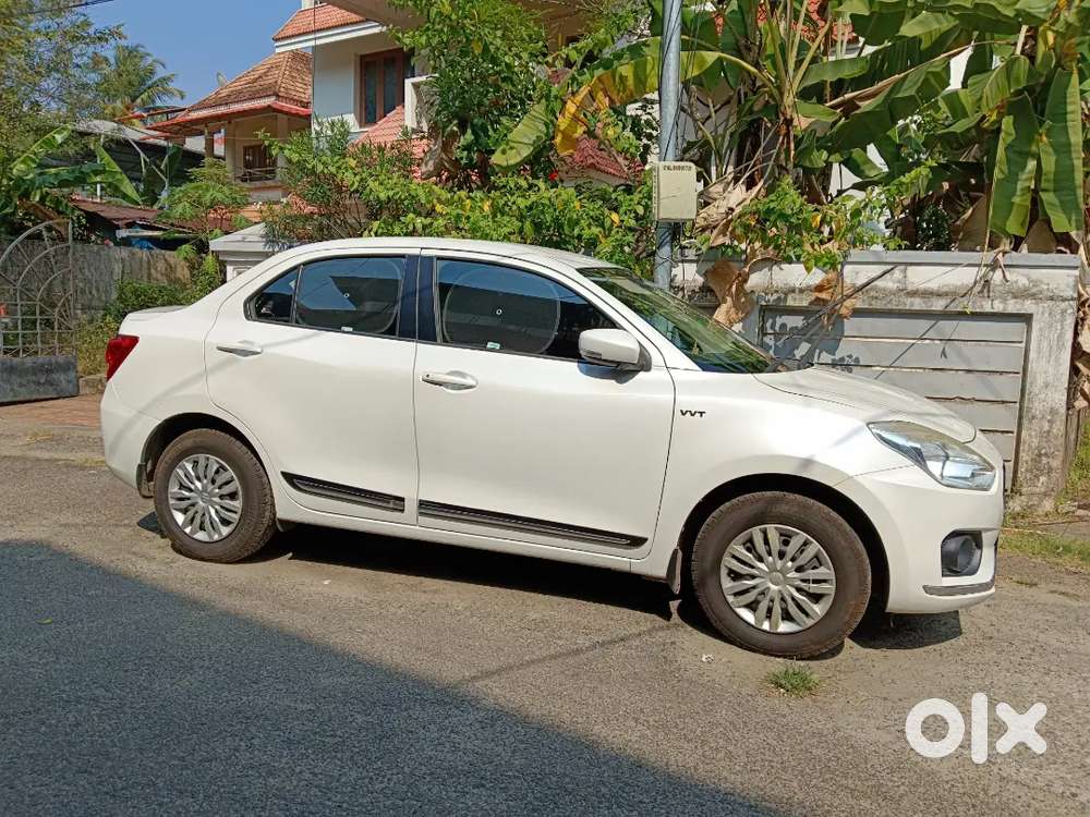 2017 model Dzire petrol AMT VXI