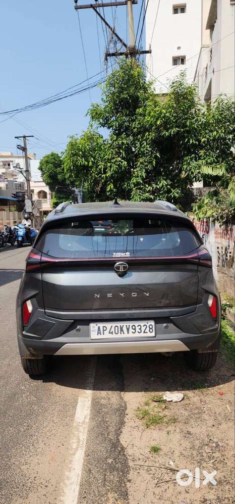 Tata Nexon Creative 2026