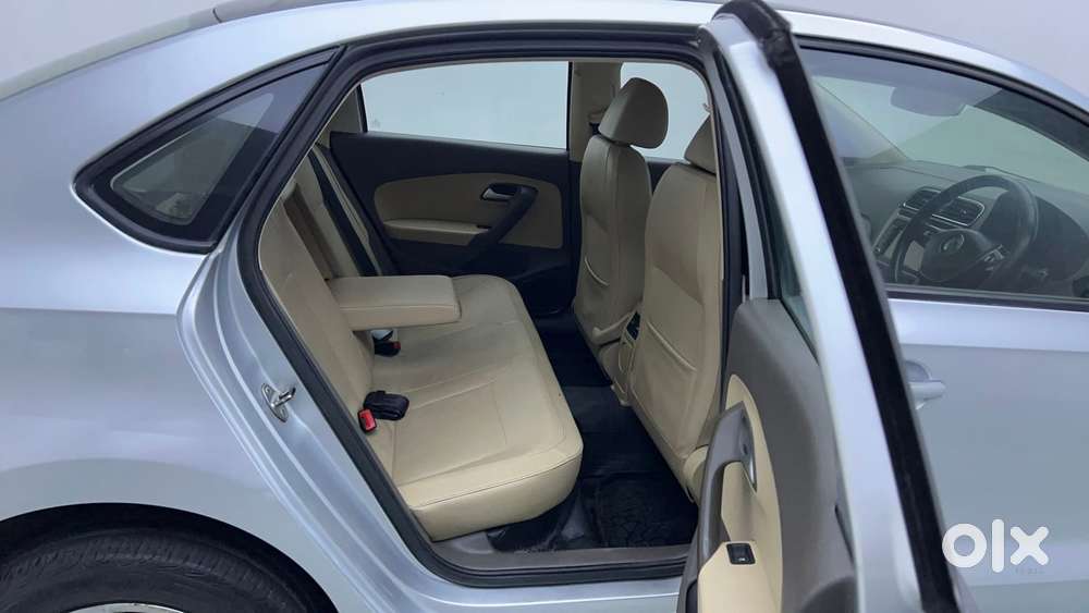 Volkswagen Vento Petrol Highline, 2016, Petrol