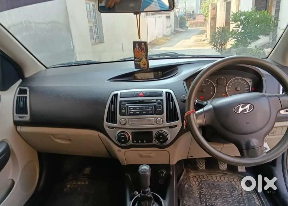 Hyundai I20 2012 Diesel 96000 Km Driven