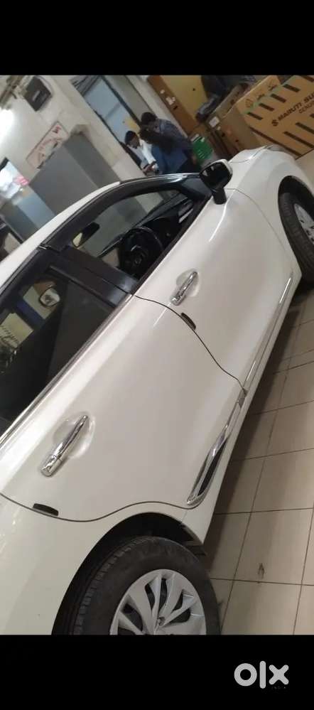 Maruti Suzuki Baleno 2024 Cng & Hybrids 20000 Km Driven