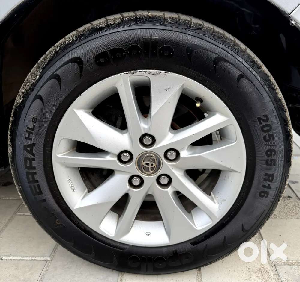 Innova Crysta Gx 2019 Gud Condition Ist Owner Fully Powr Car Engine Ok