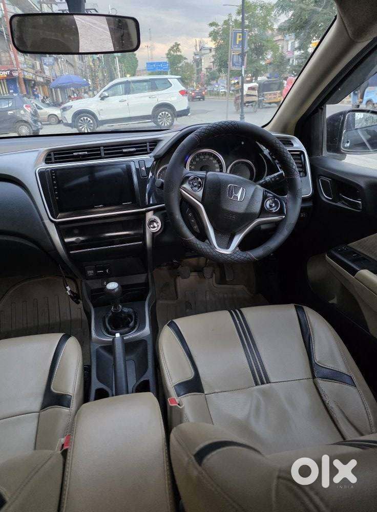 Honda City I-vtec V, 2018, Petrol