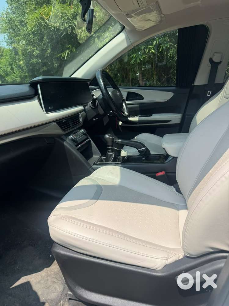 Mahindra Xuv700 Diesel 2023