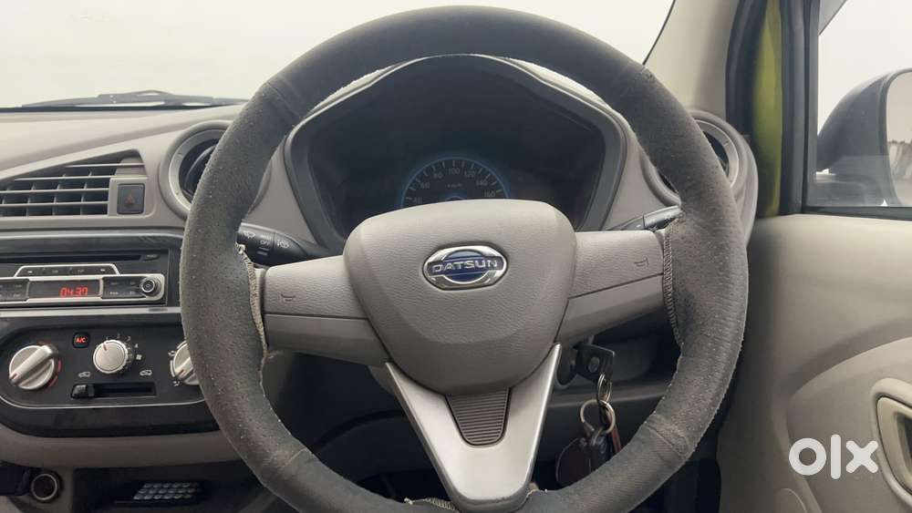 Datsun Redigo T Option, 2016, Petrol