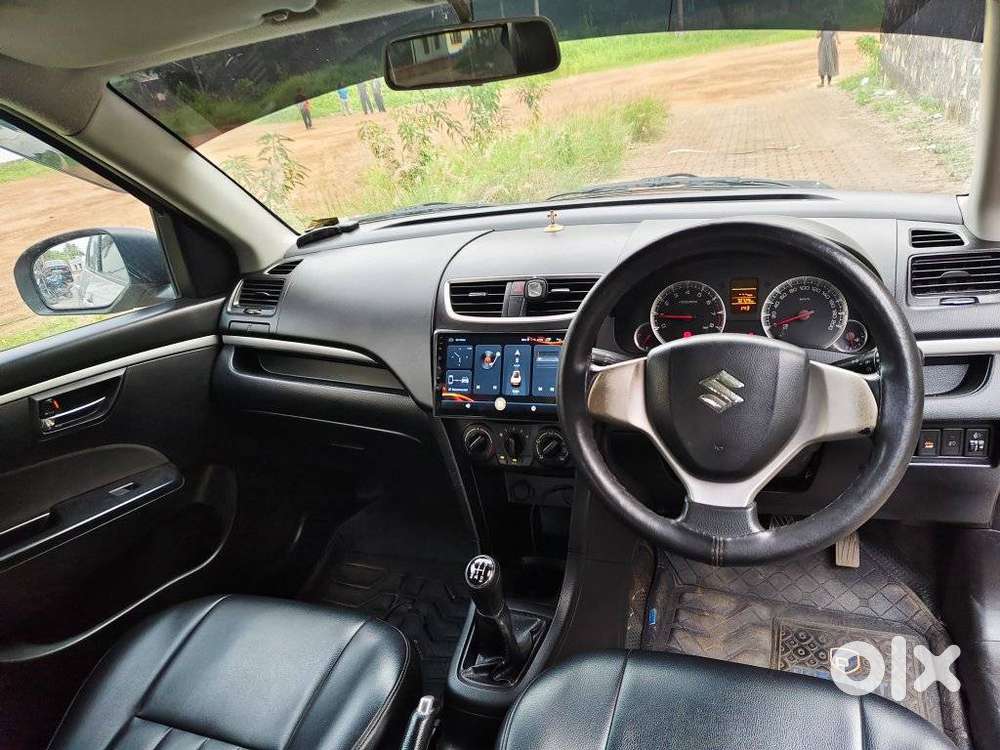 Maruti Suzuki Swift Vxi + Manual, 2012, Petrol