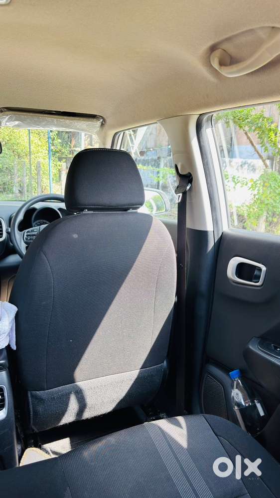 Hyundai Venue Petrol 2021