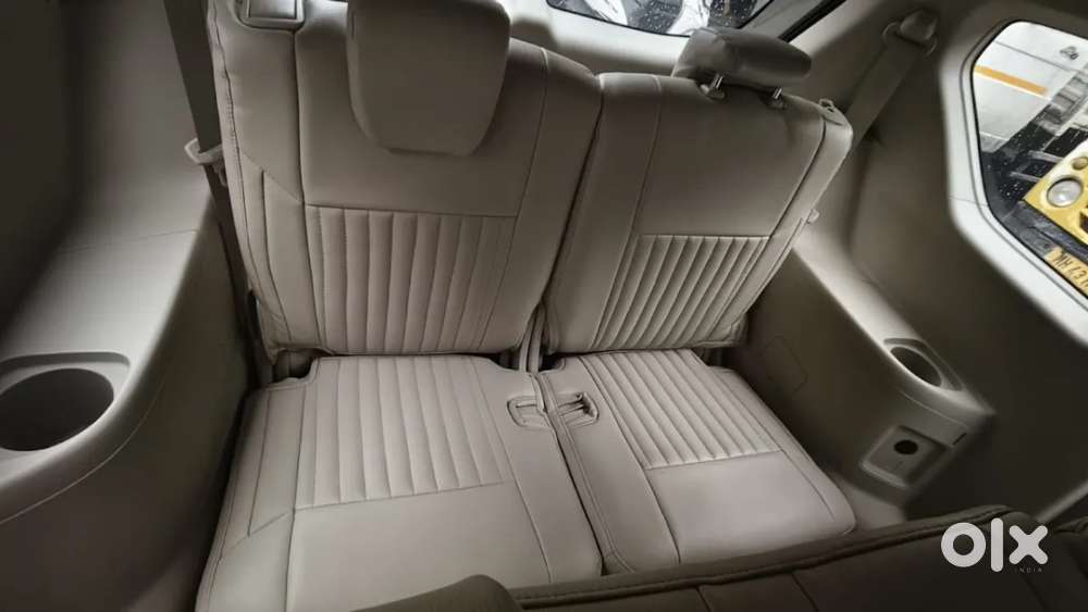 Maruti Suzuki Ertiga Vxi At, 2019, Petrol