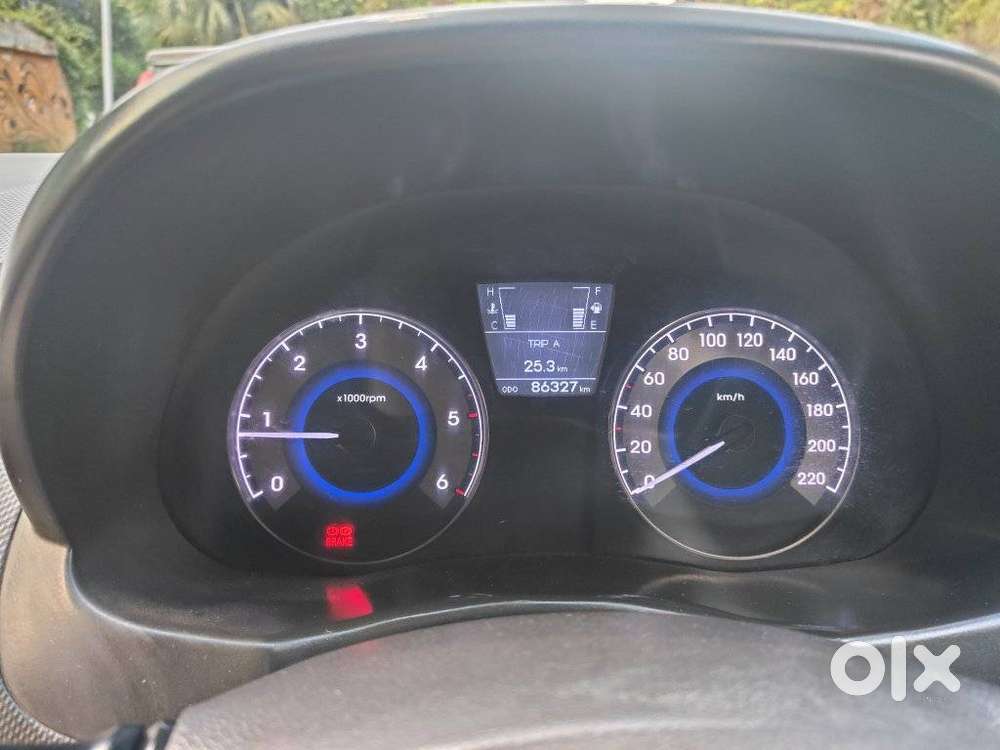 Hyundai Verna Crdi 1.6 Sx, 2013, Diesel