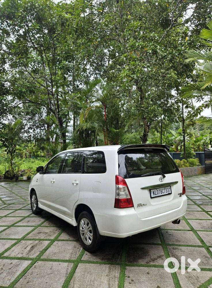 Toyota Innova 2.5 G4 Diesel 7-seater, 2006, Diesel
