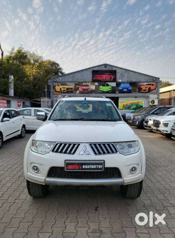 Mitsubishi Pajero Sport 2.5 Manual, 2014, Diesel