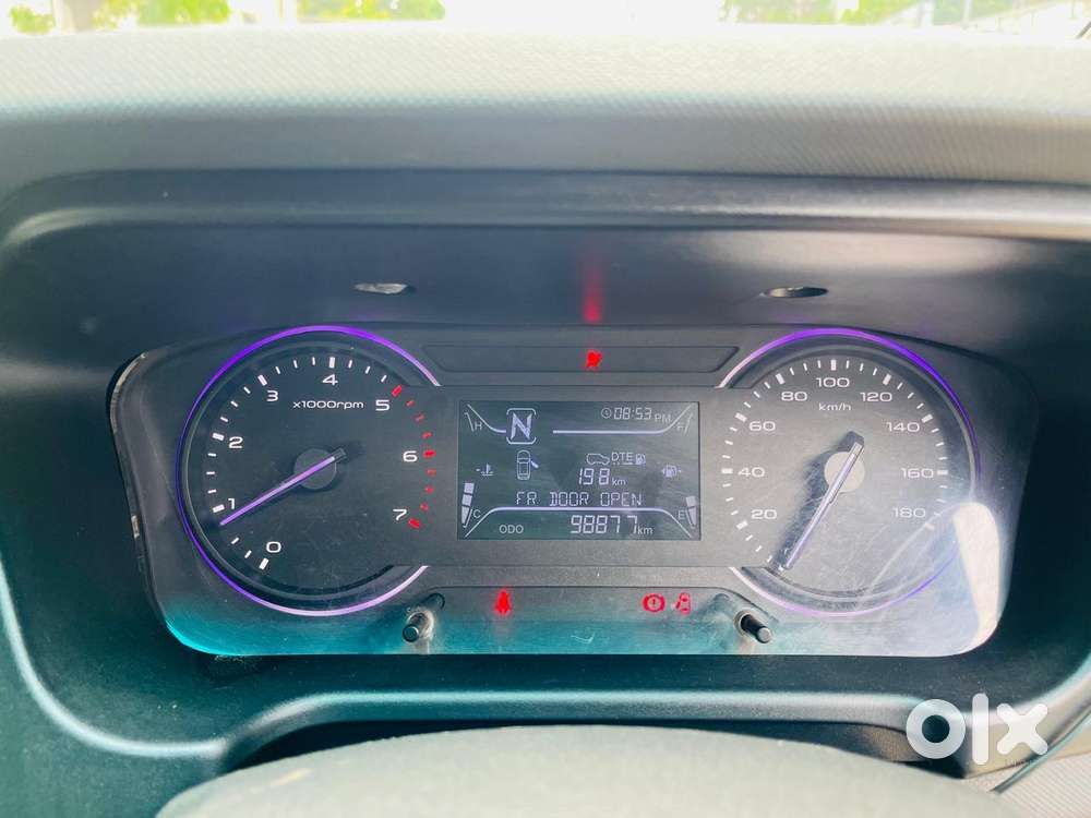 Mahindra Marazzo M2 8str, 2018, Diesel