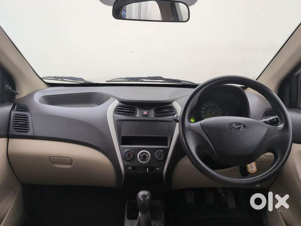 Hyundai Eon Era +, 2017, Petrol