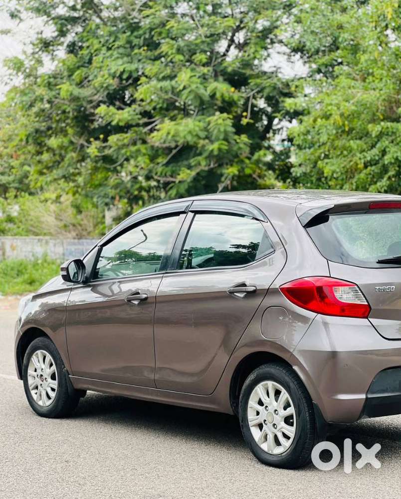 Tata Tiago 1.2 Revotron Xz Wo Alloy, 2017, Petrol