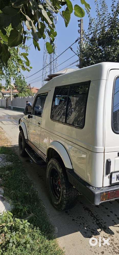 Maruti Suzuki Gypsy Petrol 2013
