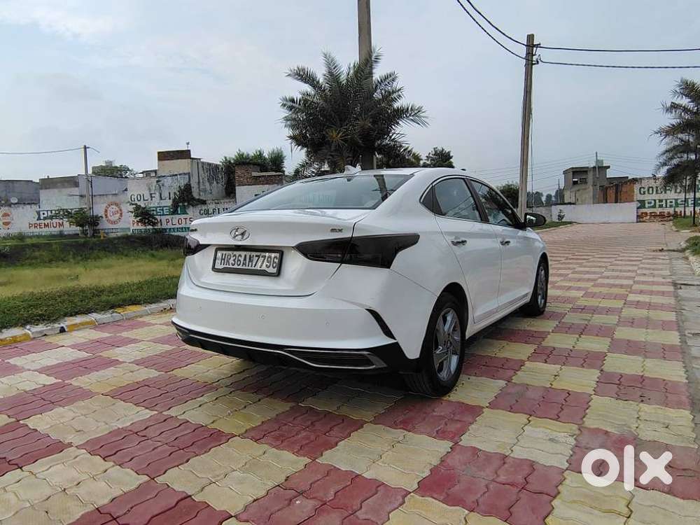 Hyundai Verna 1.5 Sx Diesel Mt, 2022, Diesel