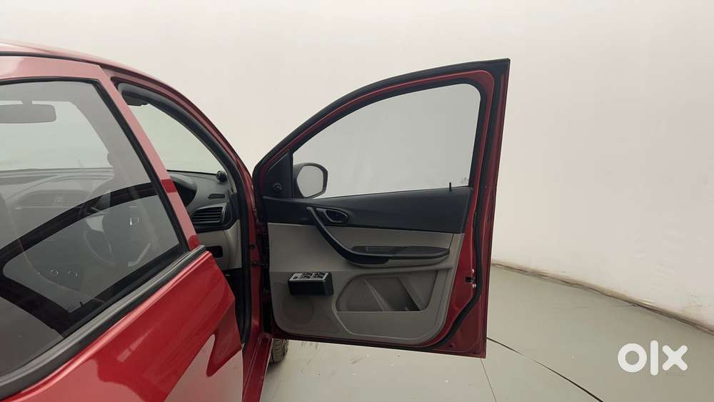 Tata Tiago 1.05 Revotorq Xe, 2016, Diesel