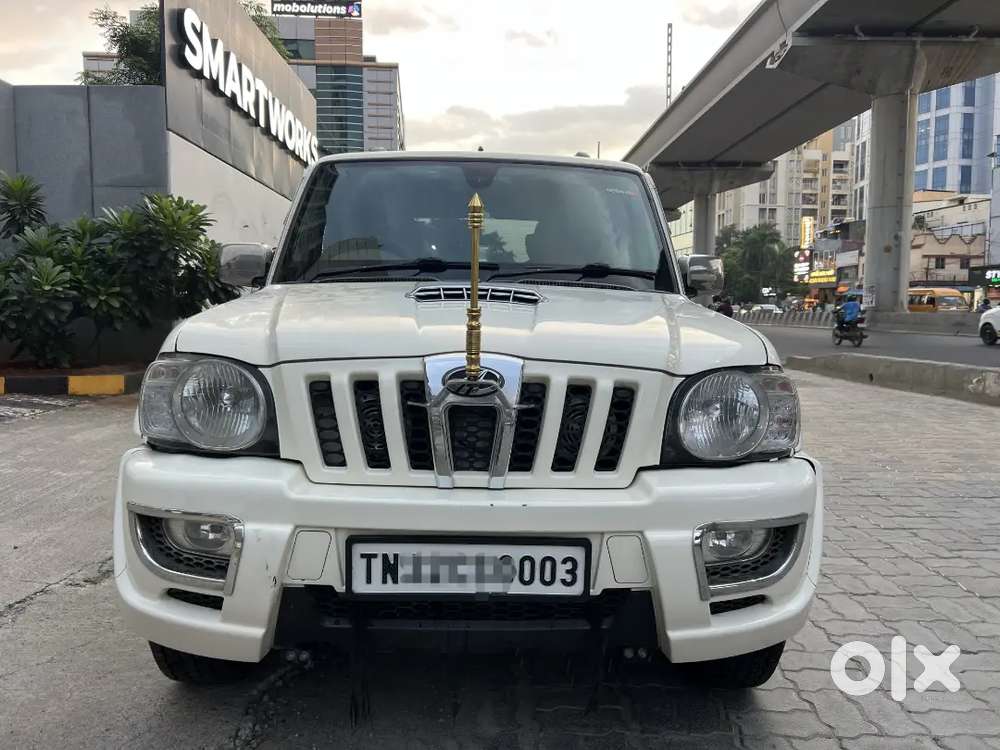 Mahindra Scorpio 2012 Vlx With Airbag White