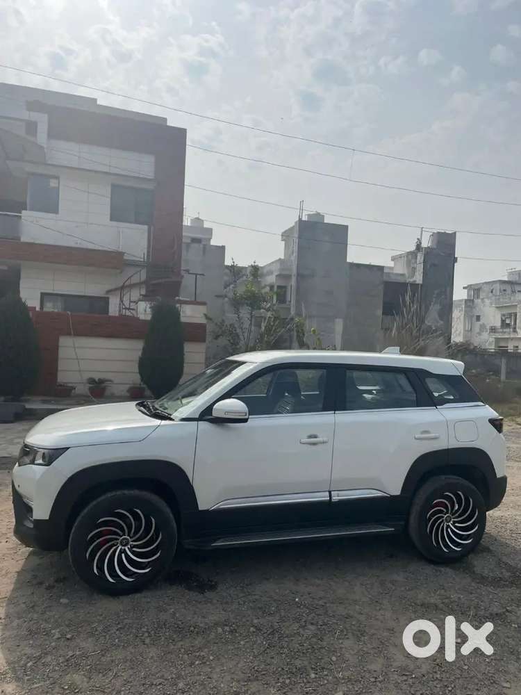 Maruti Brezza Lxi 2023