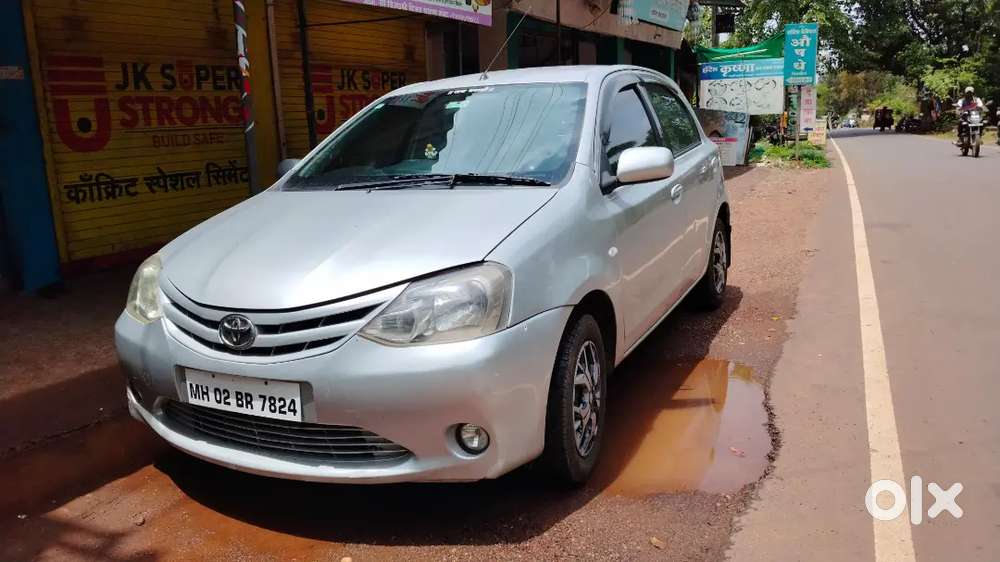 Toyota Etios Liva 2011