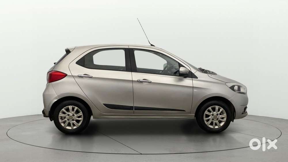 Tata Tiago 1.2 Revotron Xza, 2017, Petrol