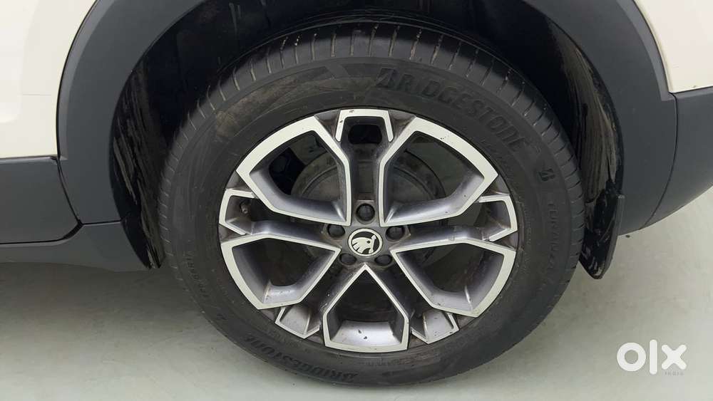 Skoda Kushaq 1.5 Tsi Style, 2022, Petrol