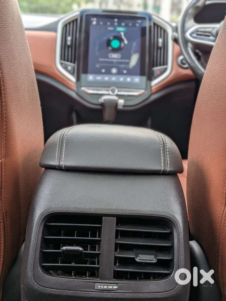 Mg Hector Plus Sharp Cvt, 2022, Petrol