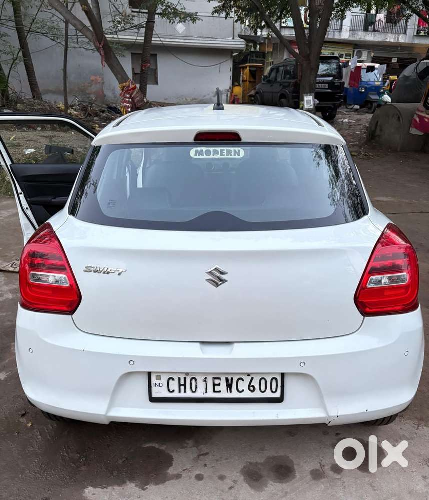 Maruti Suzuki Swift 1.2 Vxi (o), 2020, Petrol