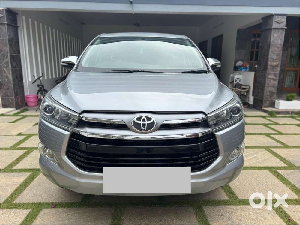 Toyota Innova Crysta 2.8 Z, 2016, Diesel