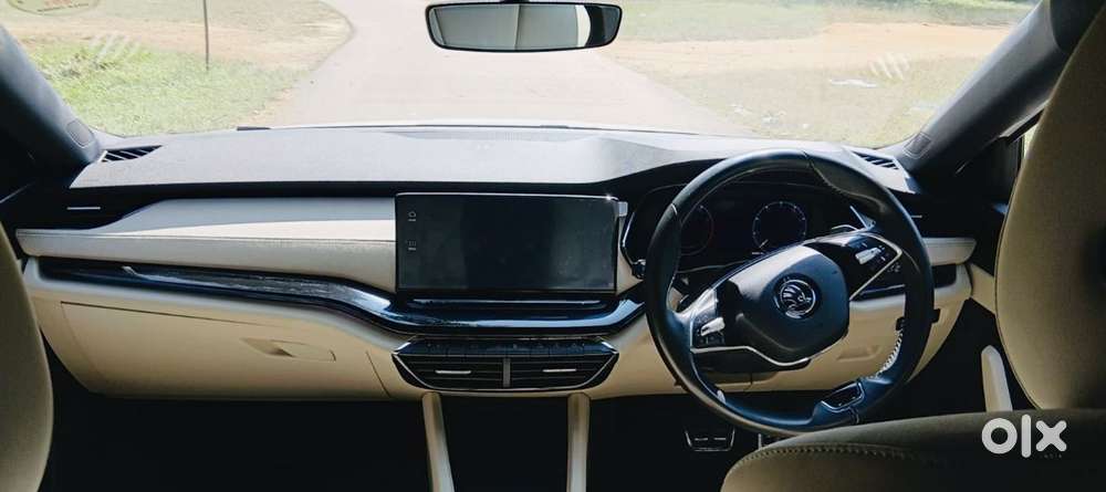 Skoda Octavia Facelift, 2021, Petrol
