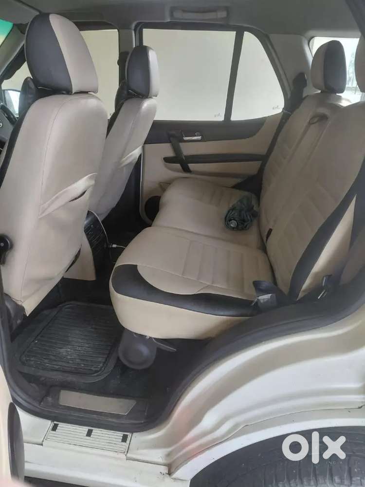 Tata Safari Storme 2013 Diesel 97000 Km Driven